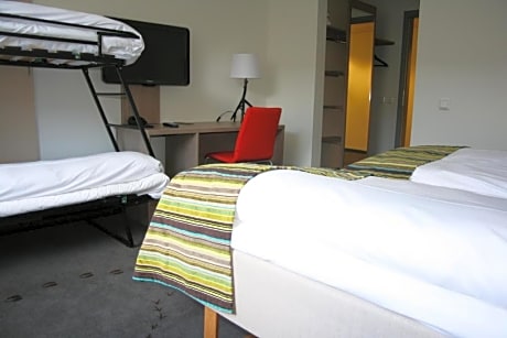 Standard Family Room