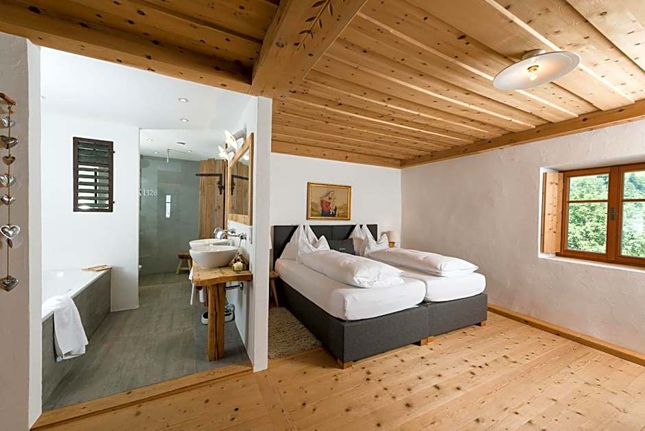 Hotel & Gourmetwirtshaus Kirchenwirt seit 1326
