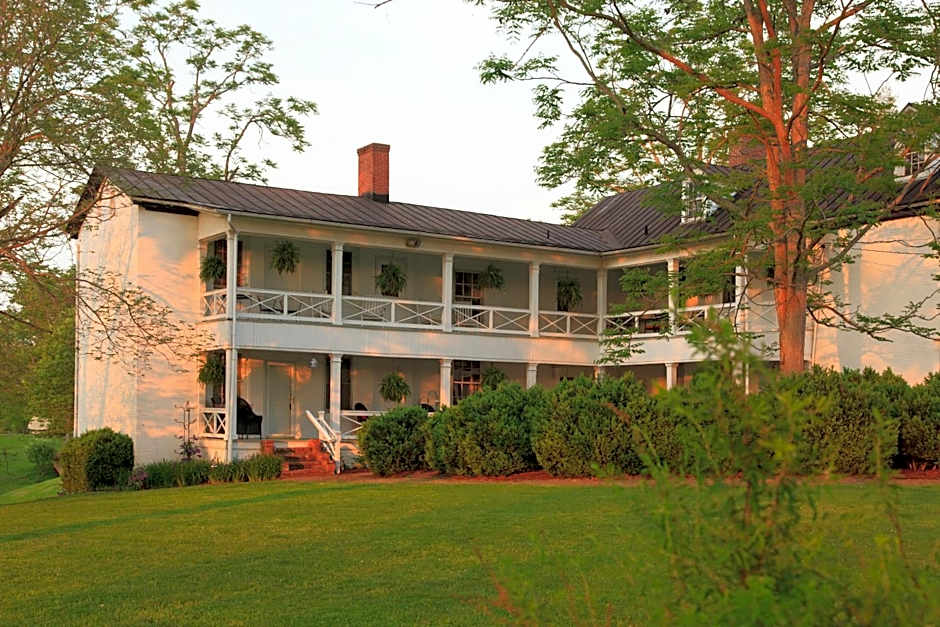 The Inn & Tavern at Meander