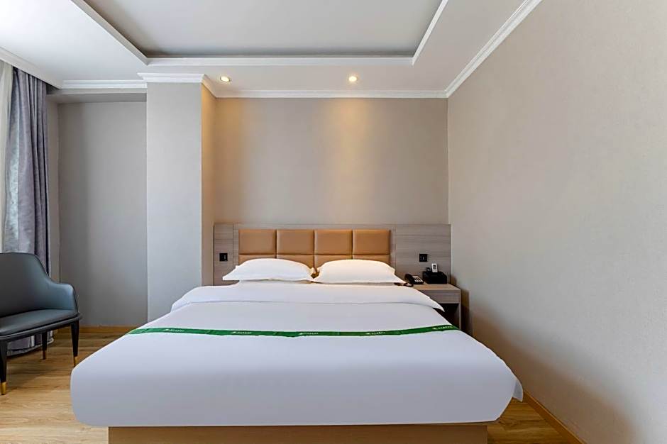 GreenTree Inn Luan Huoqiu Jianxing Road Express Hotel