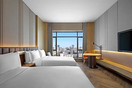 Deluxe, Guest room, 2 Twin/Single Bed(s), City view