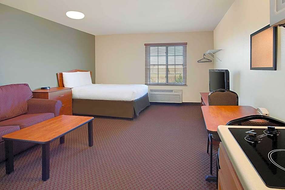 WoodSpring Suites Richmond Colonial Heights Fort Gregg-Adams
