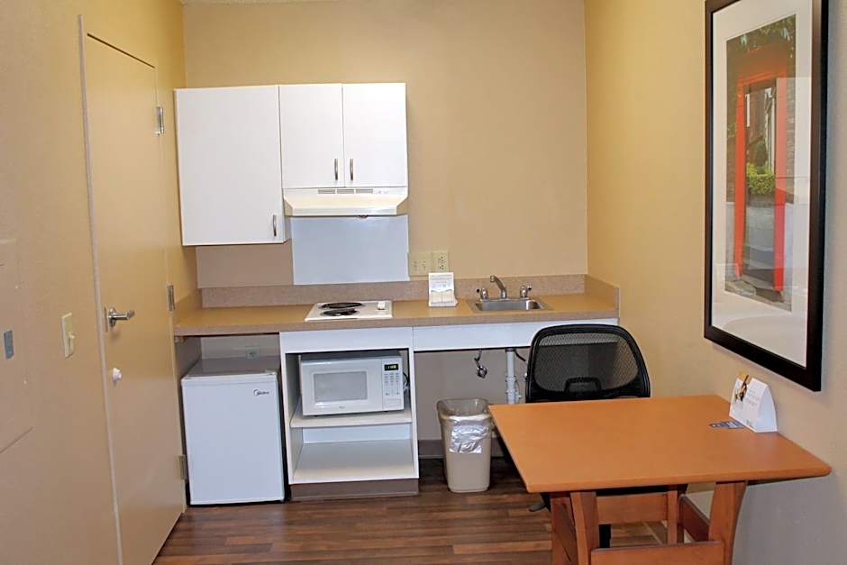 Extended Stay America Suites - Houston - The Woodlands