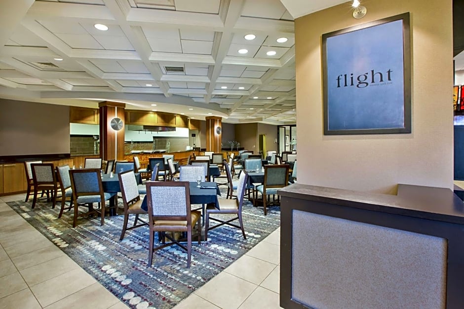 Embassy Suites By Hilton Columbus Airport