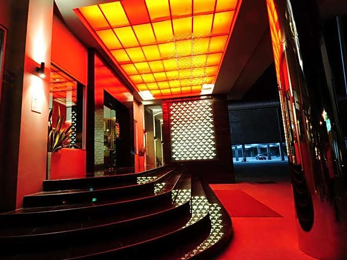 Capital O 75514 Vasidtee City Hotel (Suphanburi)