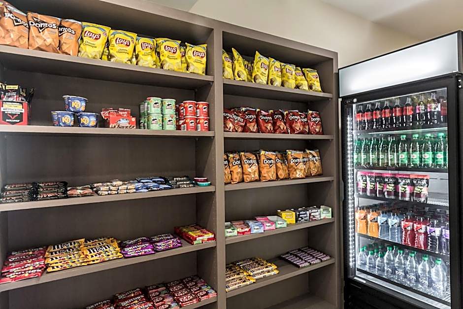 Holiday Inn Express & Suites-Regina-South By IHG