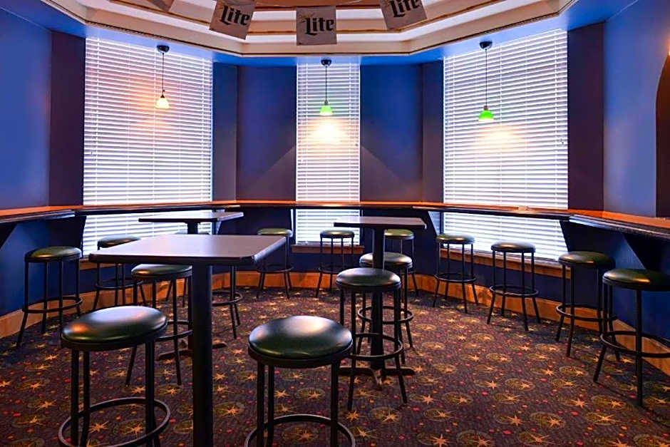 Quality Inn Dutch Inn