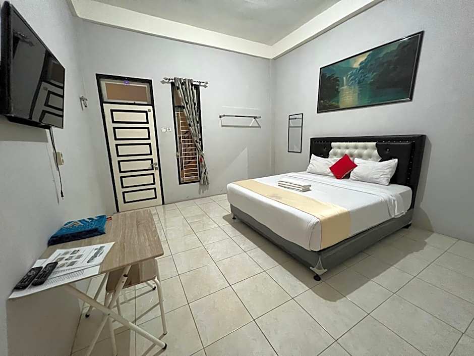 Dnaiko Syariah Hotel