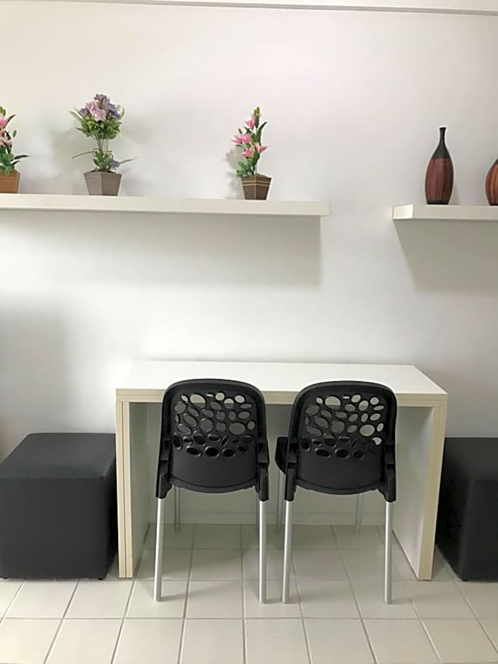 Boulevard Riviera Flat