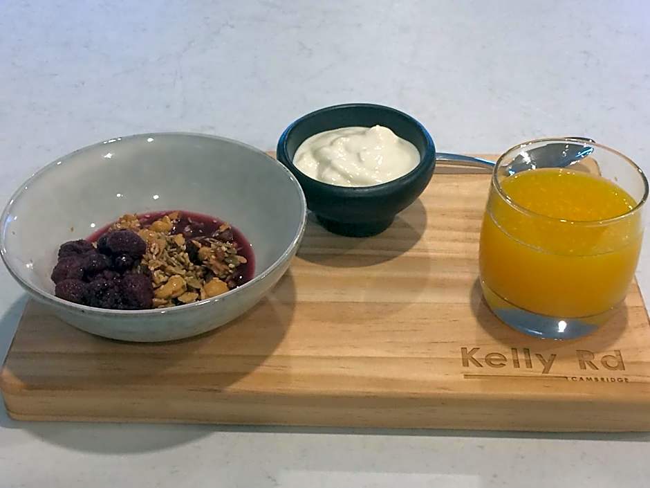 Kelly Rd Cambridge Lodge