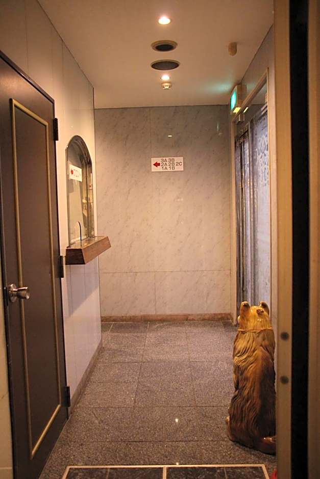 SKYROAD Adult Only