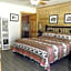 CREEKSIDE LODGE