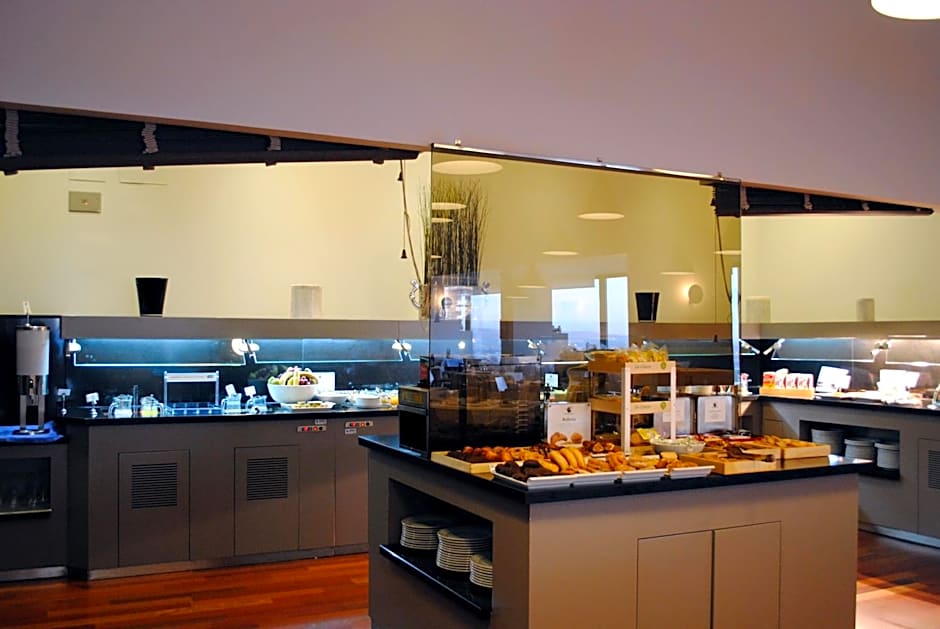 Parador De Antequera