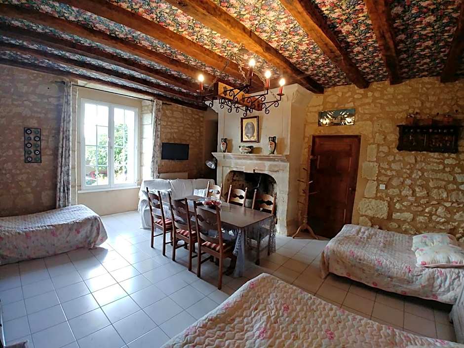 Manoir Le Cristal - Pour une halte sur le trajet ou une visite au Futuroscope