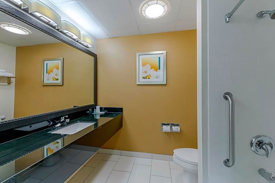 Quality Inn & Suites Sandusky