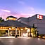 Best Western Plus Agate Beach Inn