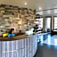 RL Veranda Suites