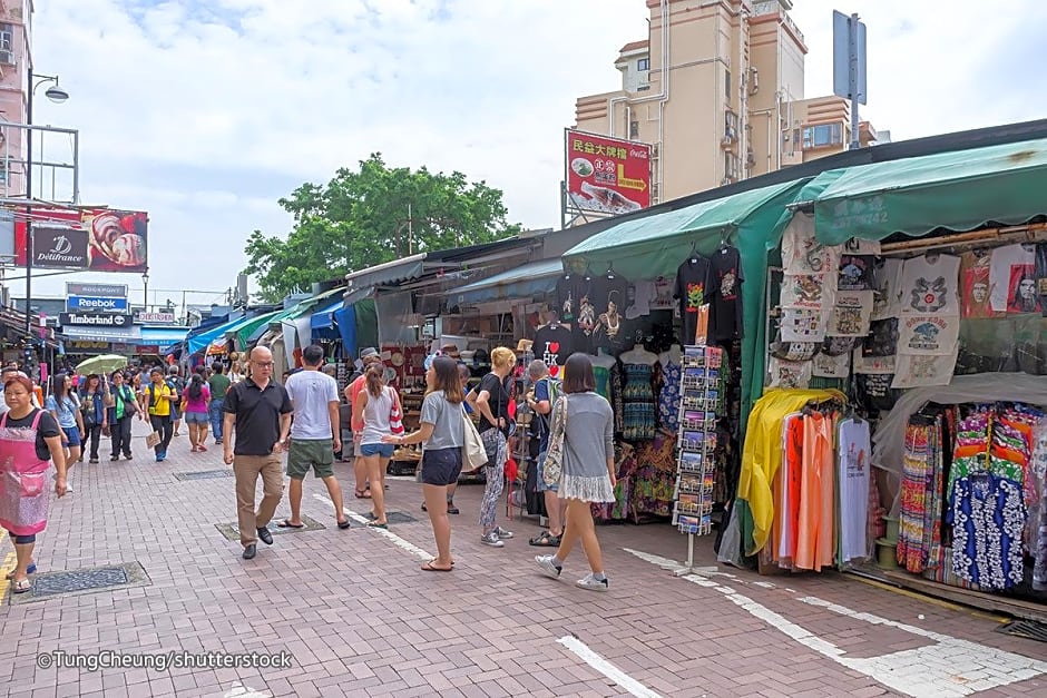Canada Inn - Formerly Canada Hotel