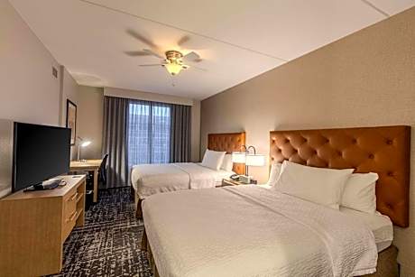 2 Queen 1 Bedroom Suite Nonsmoking