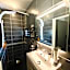 Hostal 170 Room 16 Service Appartement
