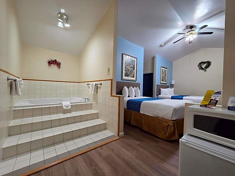 Travelodge by Wyndham Wenatchee