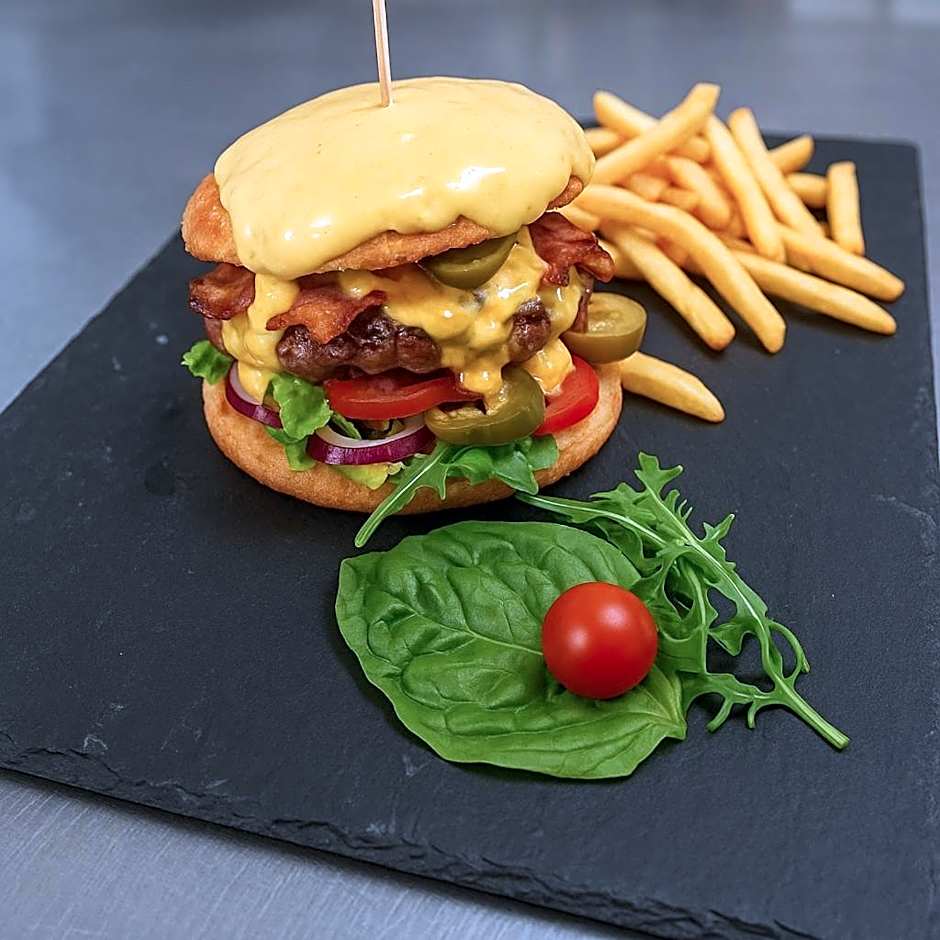 Dworek Różany Hotel & Restauracja