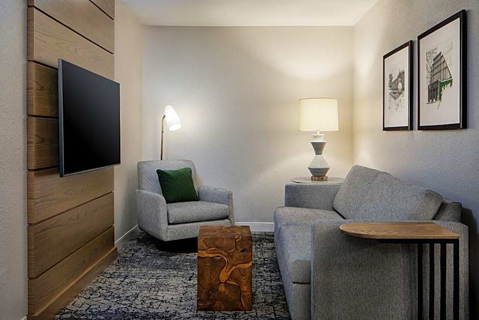 Sheraton Westport Chalet Hotel St. Louis