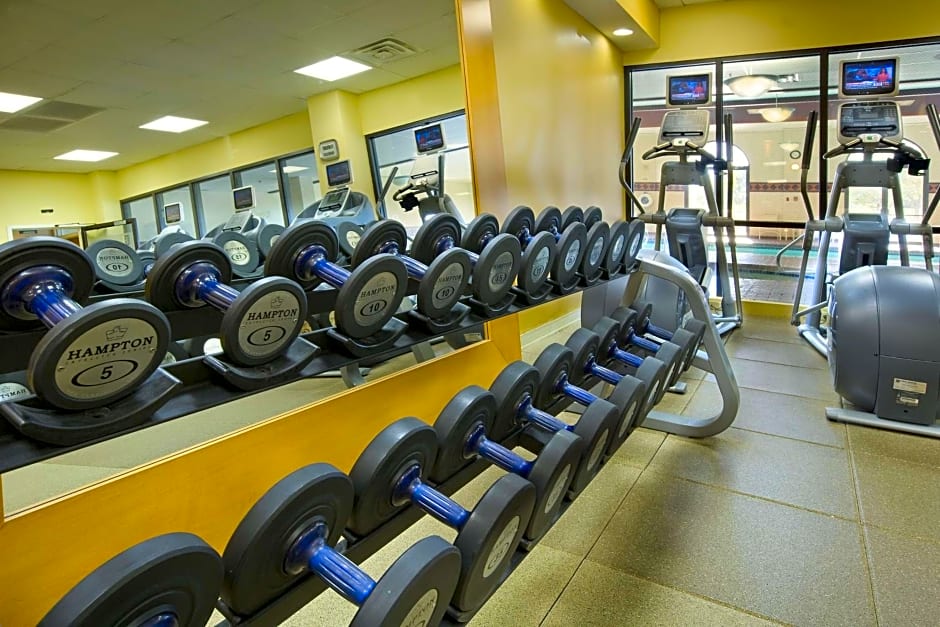 Embassy Suites By Hilton Hotel Kansas City-International Airport