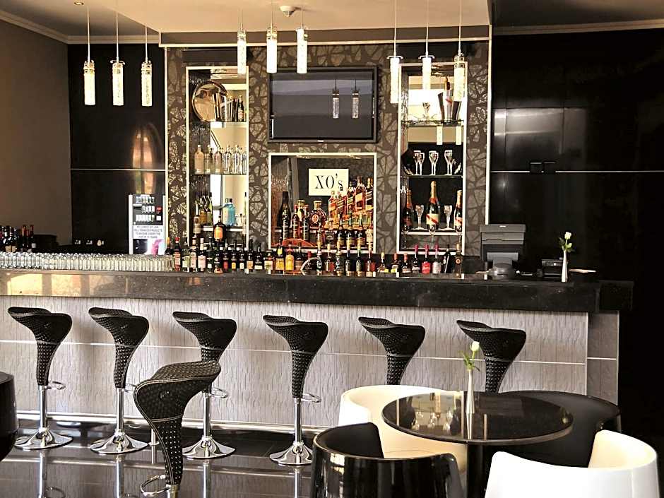 Velmore Hotel Estate