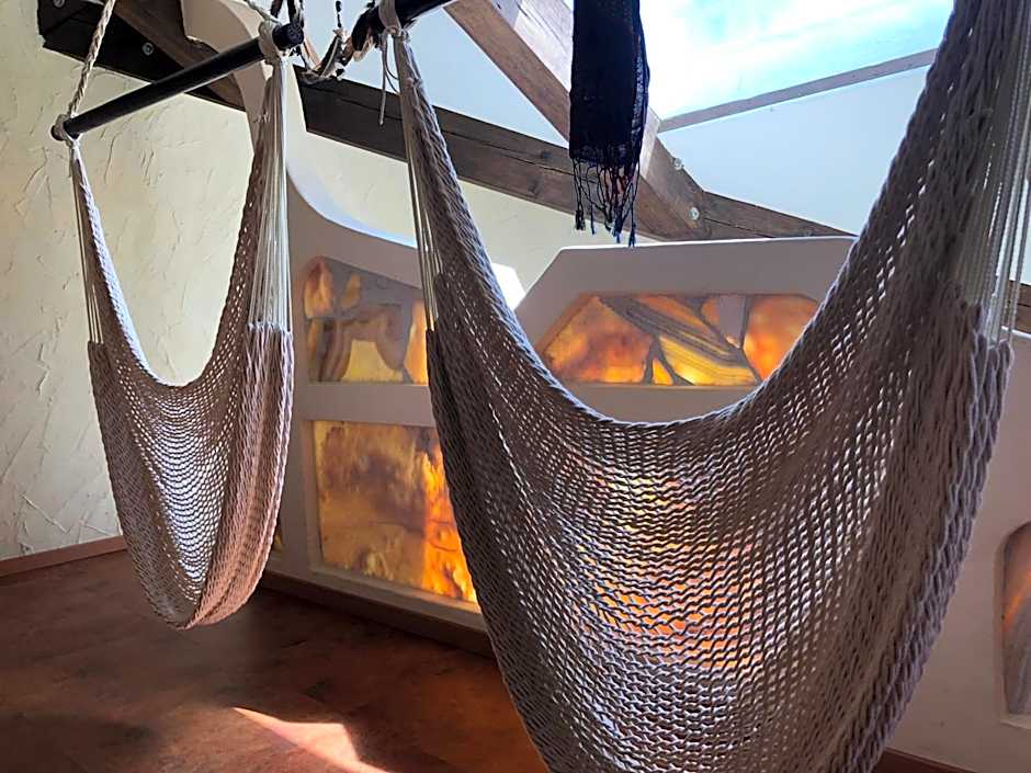 Magnolias Boutique Suites & SPA