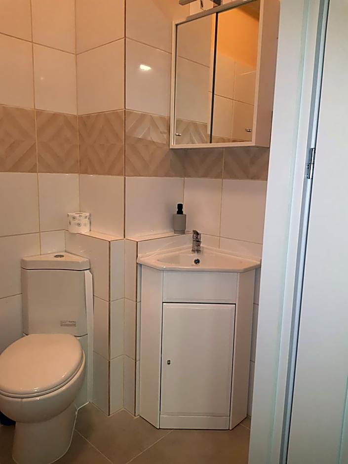 HOSTEL PARK-Dobraszczecińska