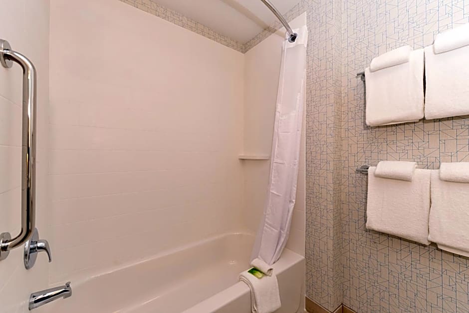 Holiday Inn Express & Suites Alachua - Gainesville Area By IHG