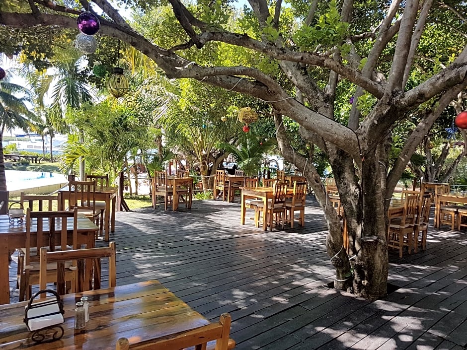 Marina Paraiso Isla Mujeres Hotel