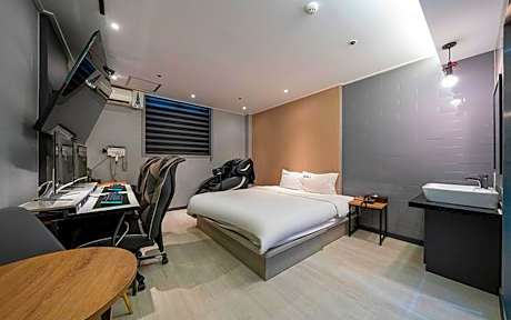 Ansan Hotel J