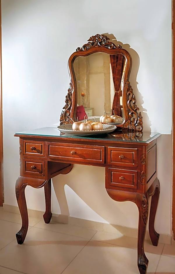 Archontiko Old Town Suites