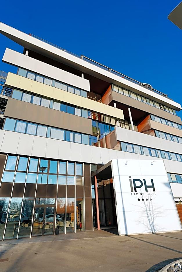 Ipointhotel