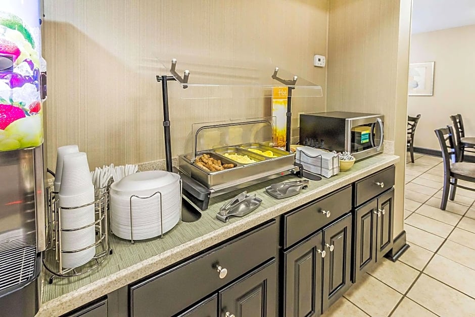 Quality Inn Savannah I-95