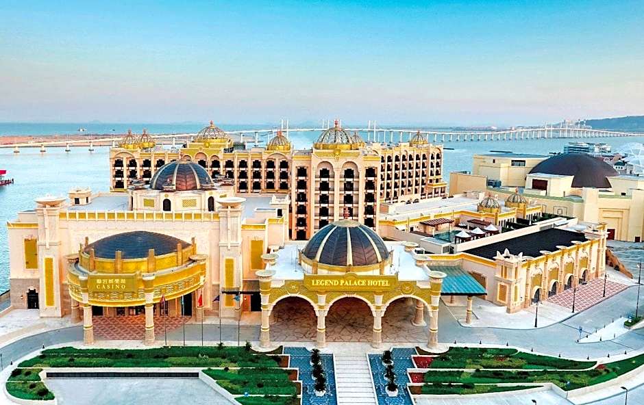 Legend Palace Hotel
