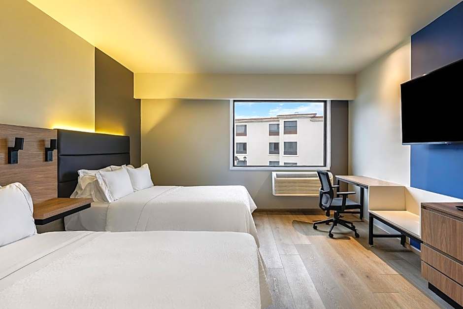 Fiesta Inn Monterrey La Fe