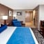 Wyndham Garden Elk Grove Village / O'Hare