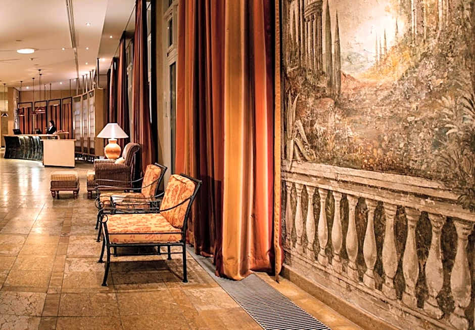 Hotel Elbflorenz Dresden