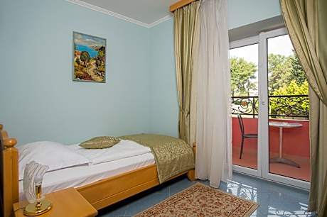 Standard Double Room with Balcony