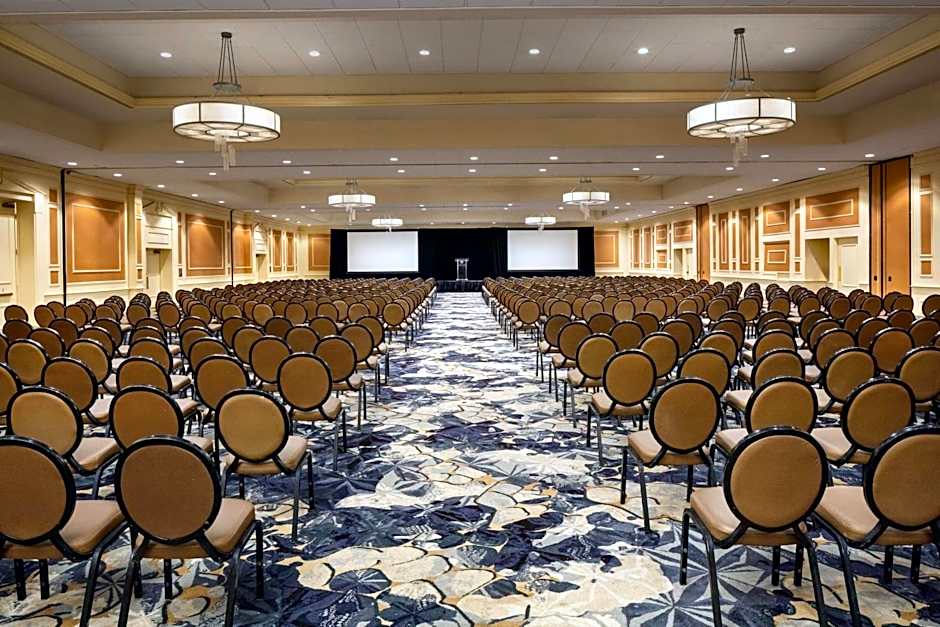 DoubleTree By Hilton Hotel Boston North Shore