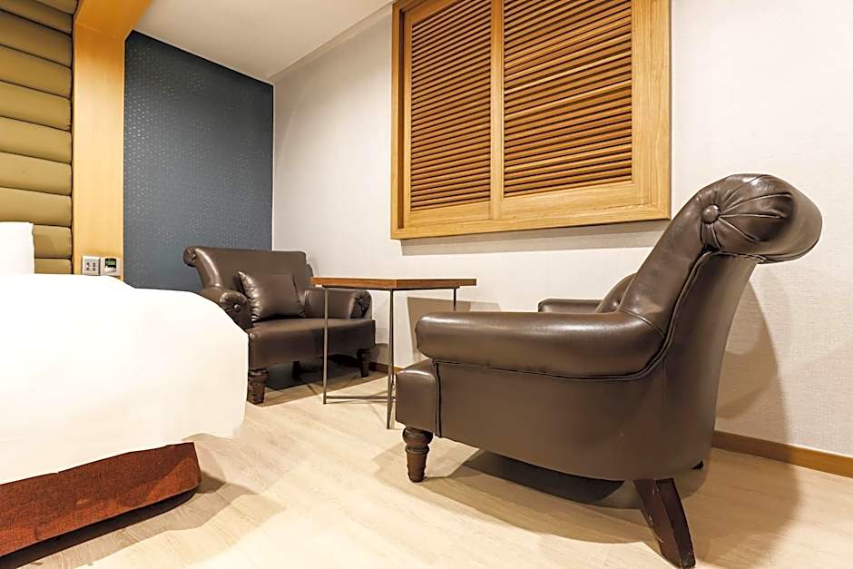 Ilsan Baekseok Mirabel