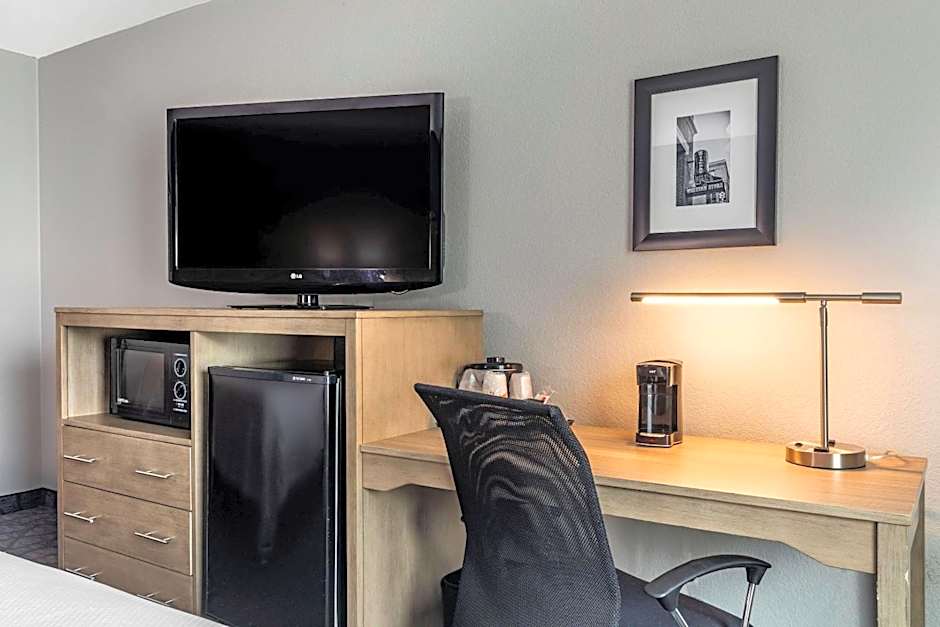 Comfort Inn & Suites Mansfield