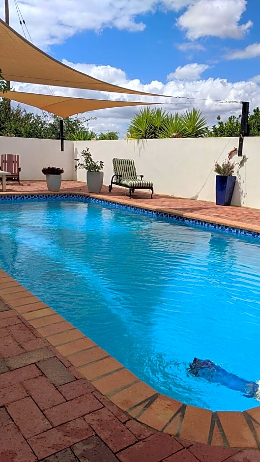 Merwenstein - Farm House, Cottages, Studio-Units