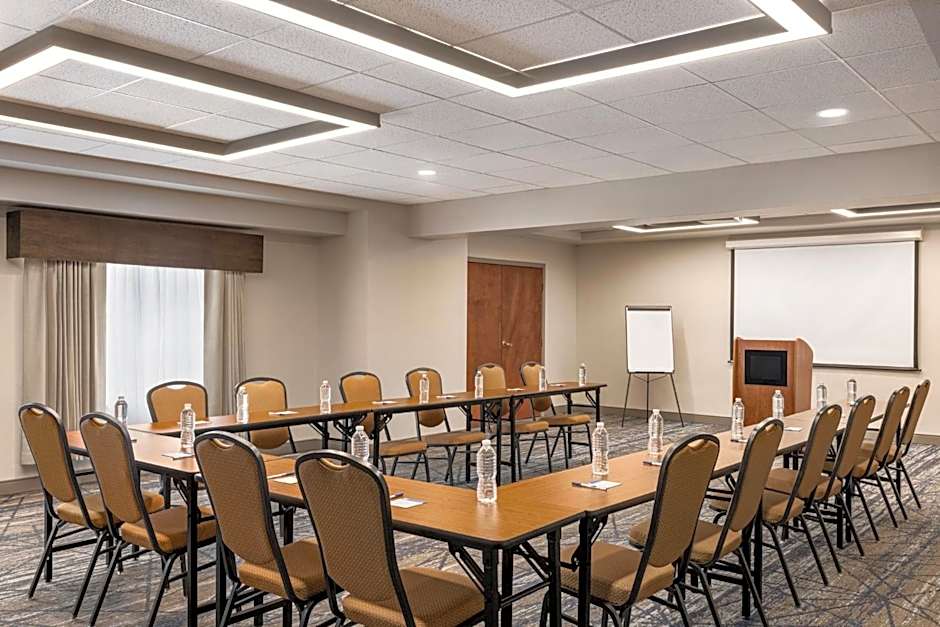 Holiday Inn Express Hotel & Suites Indianapolis W - Airport Area By IHG