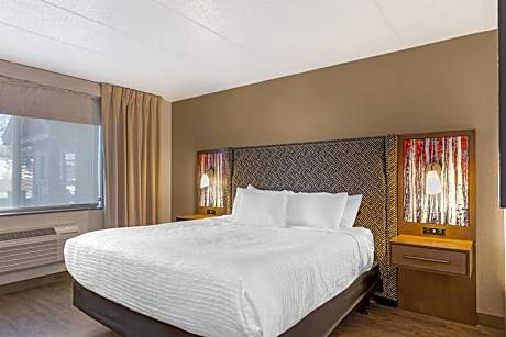 Best Western Plus McCall Lodge & Suites