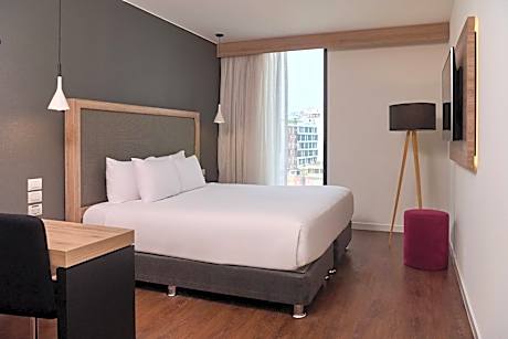 The Innside Room King Bed