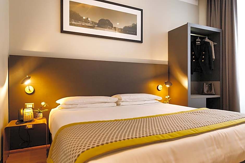 Photo 1 of 16 of Standard 1 Double Bed or 2 Beds